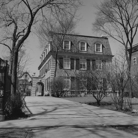 4820 South Woodlawn Avenue in Hyde Park-Kenwood - Mead, Mildred