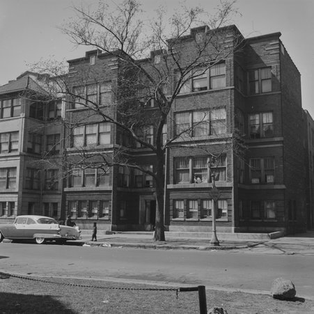 4710-4712 South Ellis Avenue in Hyde Park-Kenwood - Mead, Mildred