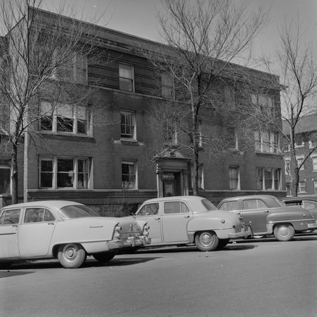 5500-5502 South Everett Avenue in Hyde Park-Kenwood - Mead, Mildred