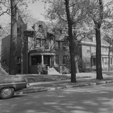 5327 South University Avenue in Hyde Park-Kenwood - Mead, Mildred