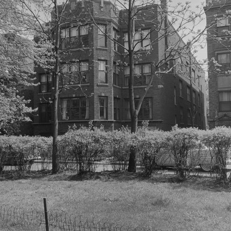 1209-1211 East Madison Park in Hyde Park-Kenwood - Mead, Mildred