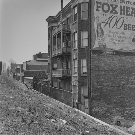 Rear of 5329-5331 South Lake Park Avenue in Hyde Park-Kenwood - Mead, Mildred