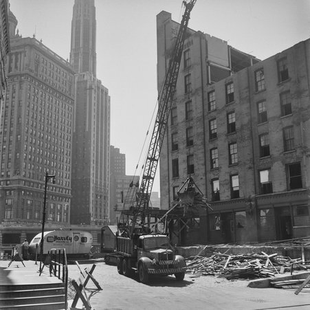 North Rush Street and East North Water Street in River North - Mead, Mildred