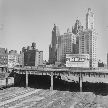 Wrigley building in River North - Mead, Mildred