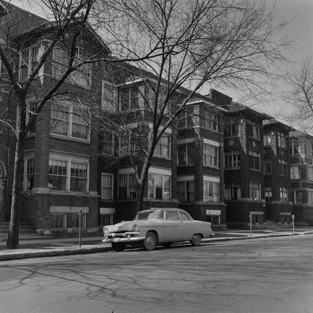1217-1219 Eat 53rd Street in Hyde Park-Kenwood - Mead, Mildred