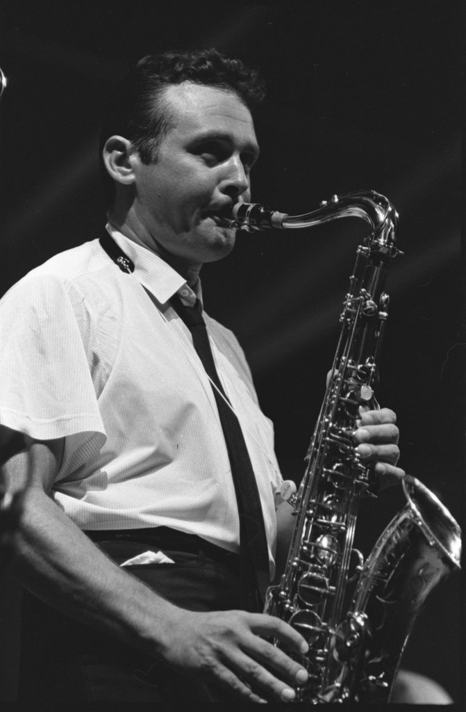 Stan Getz at the Down Beat Jazz Festival - Flerlage, Raeburn, 1915-2002