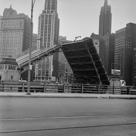 State street bridge is raised in River North - Mead, Mildred