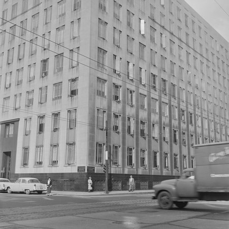 AMA building on the Near North Side - Mead, Mildred