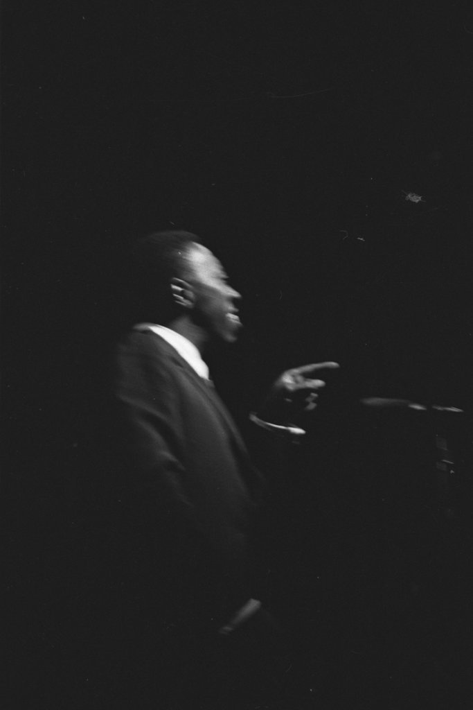 Joe Williams at the Down Beat Jazz Festival - Flerlage, Raeburn, 1915-2002