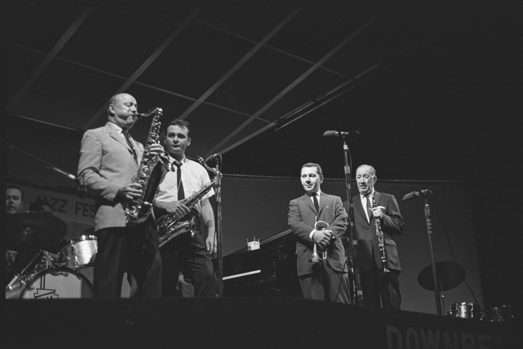 Stan Getz with Ruby Braff, Pee Wee Russell, Bud Freeman, and George Wein at the Down Beat Jazz Festival - Flerlage, Raeburn, 1915-2002