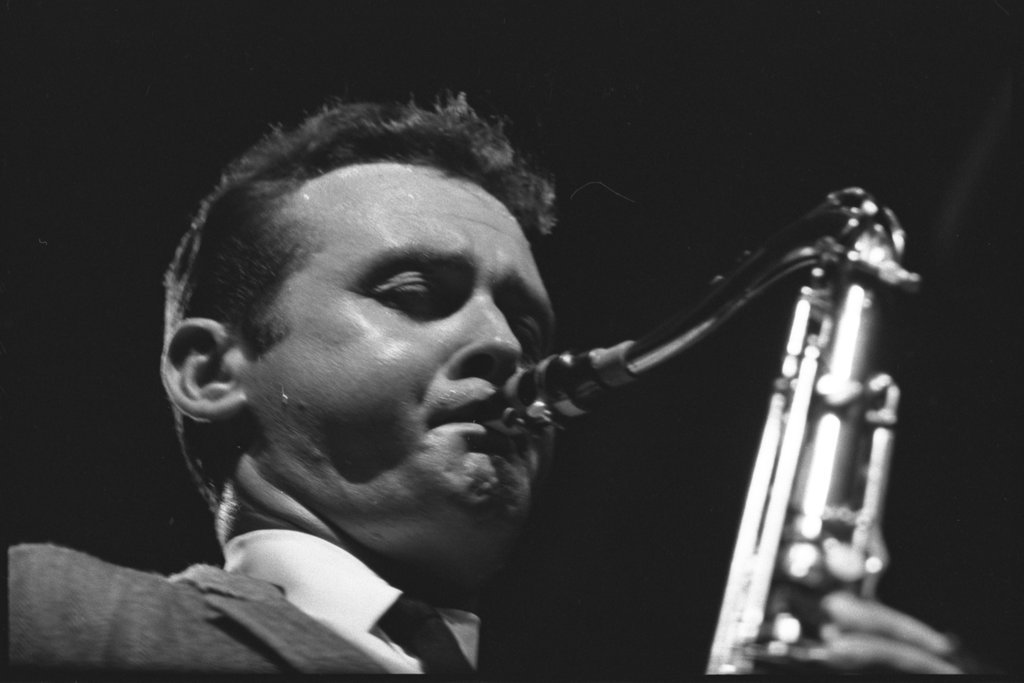 Stan Getz at the Down Beat Jazz Festival - Flerlage, Raeburn, 1915-2002