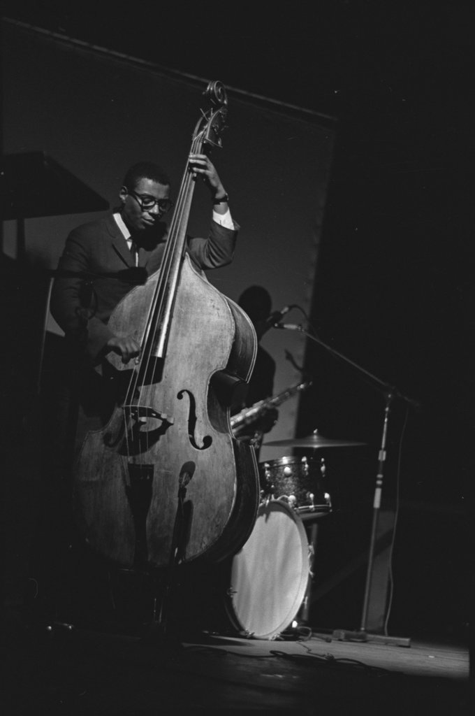Larry Gales with the Thelonious Monk Quartet at the the Down Beat Jazz Festival - Flerlage, Raeburn, 1915-2002