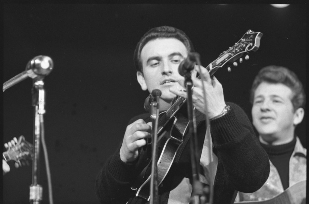 Performers at the 8th Annual University of Chicago Folk Festival - Flerlage, Raeburn, 1915-2002