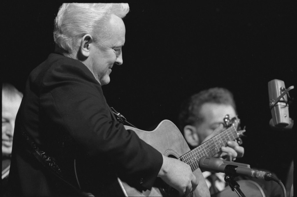 Freddy King, Red Smiley, and others performing at the 9th Annual University of Chicago Folk Festival - Flerlage, Raeburn, 1915-2002