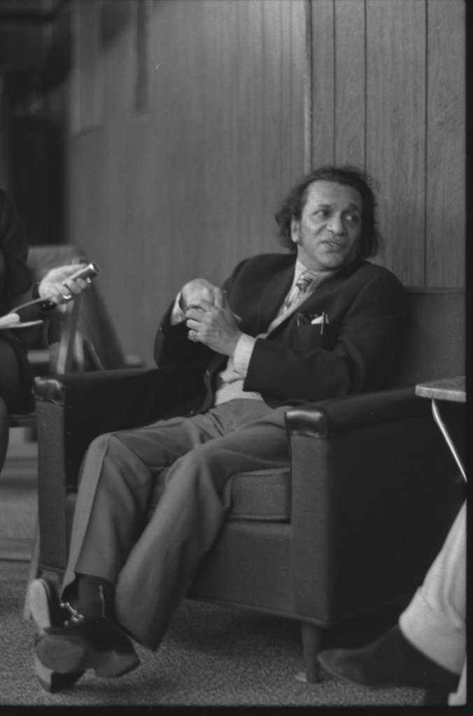 Press reception for Ravi Shankar - Flerlage, Raeburn, 1915-2002