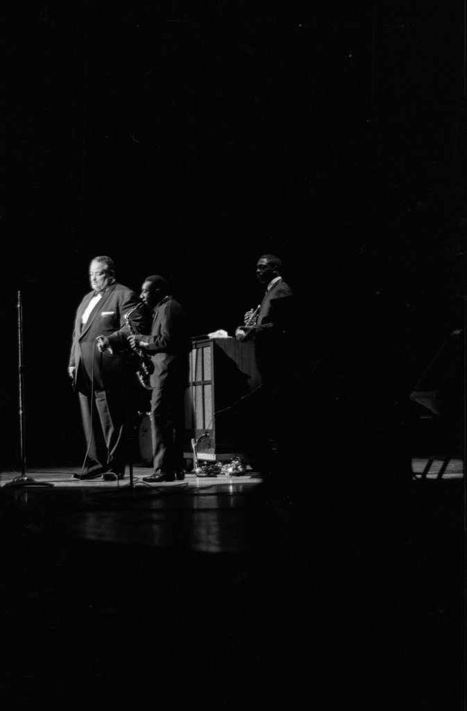 Leo Gooden and Leo's Five at Arie Crown Theater - Flerlage, Raeburn, 1915-2002