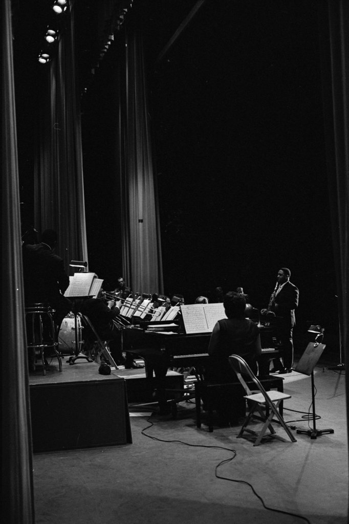 Oliver Nelson Orchestra at Arie Crown Theater - Flerlage, Raeburn, 1915-2002