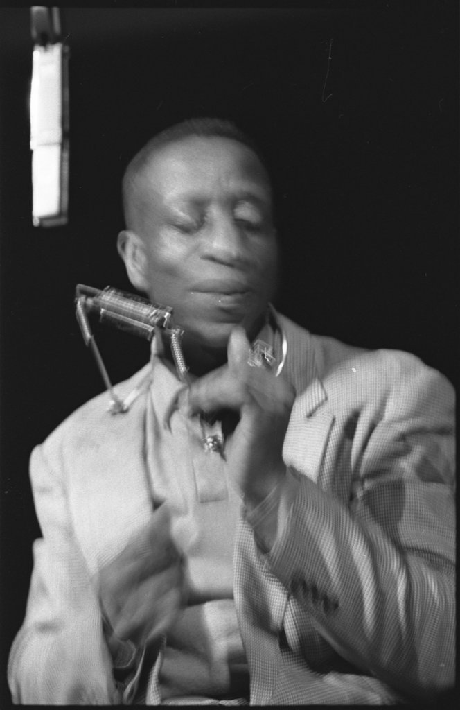 Reverend Robert Wilkins, the Beers Family, and Dr. Ross performing at the 5th Annual University of Chicago Folk Festival - Flerlage, Raeburn, 1915-2002
