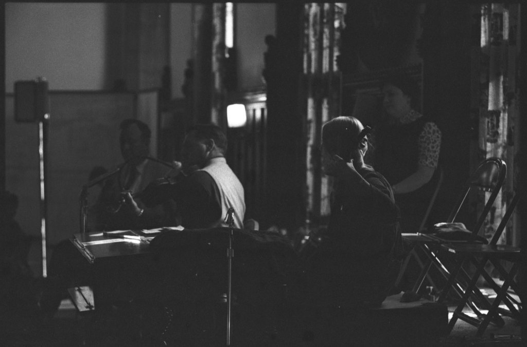 Folk musicians performing at Ida Noyes Hall, University of Chicago - Flerlage, Raeburn, 1915-2002