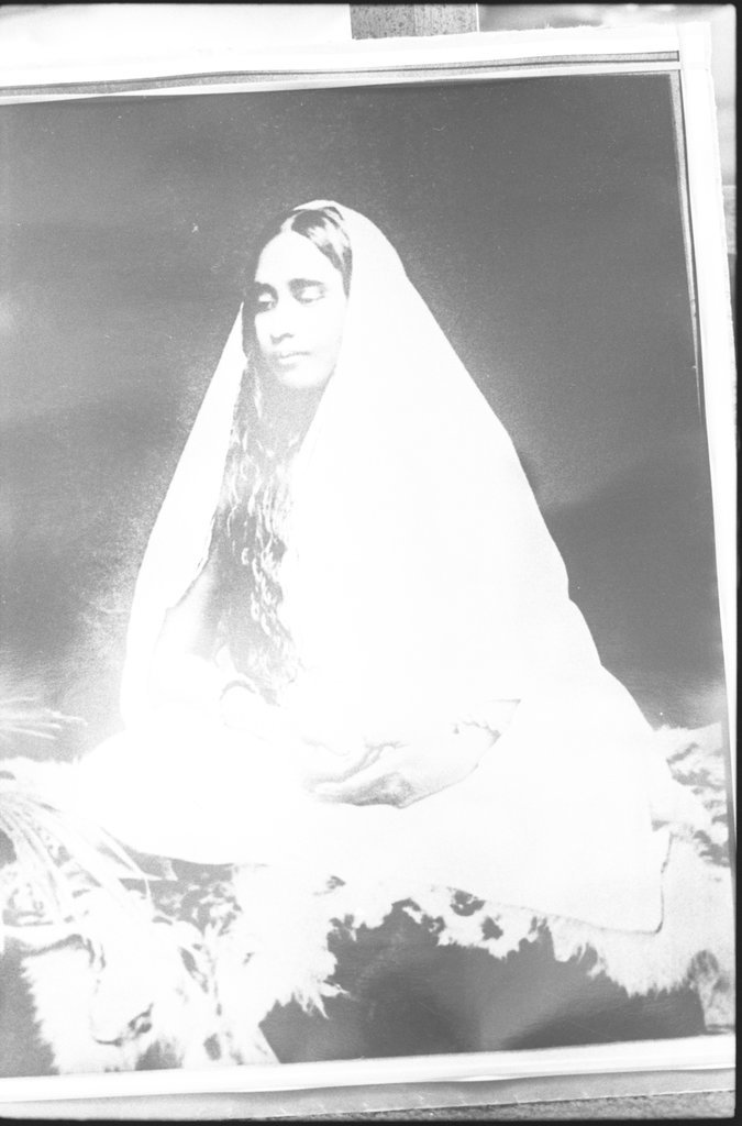 Speaker at the Vedanta Society of Chicago - Flerlage, Raeburn, 1915-2002