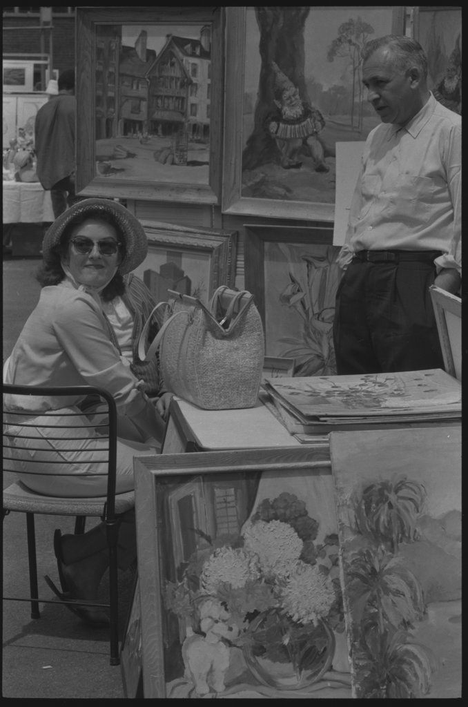 Unidentified art fair - Flerlage, Raeburn, 1915-2002