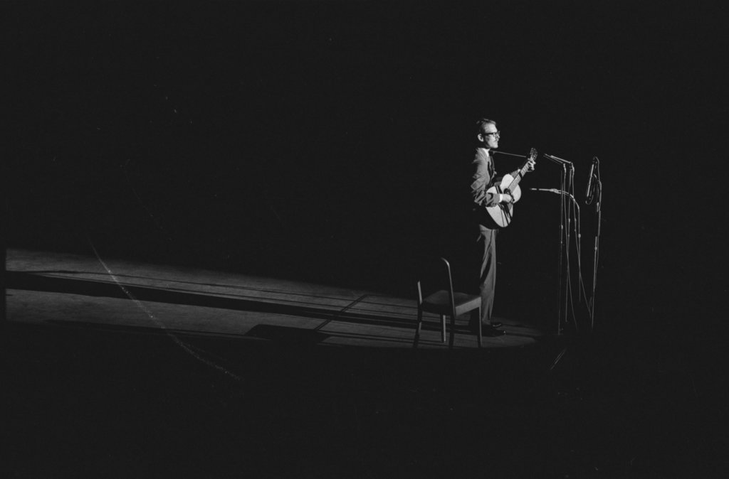Old Town School of Folk Music event at Orchestra Hall - Flerlage, Raeburn, 1915-2002
