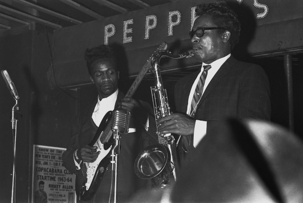 Otis Rush at Pepper's Lounge - Flerlage, Raeburn, 1915-2002