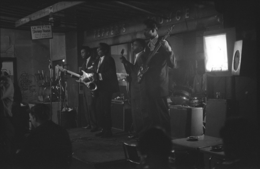 Otis Rush at Pepper's Lounge - Flerlage, Raeburn, 1915-2002