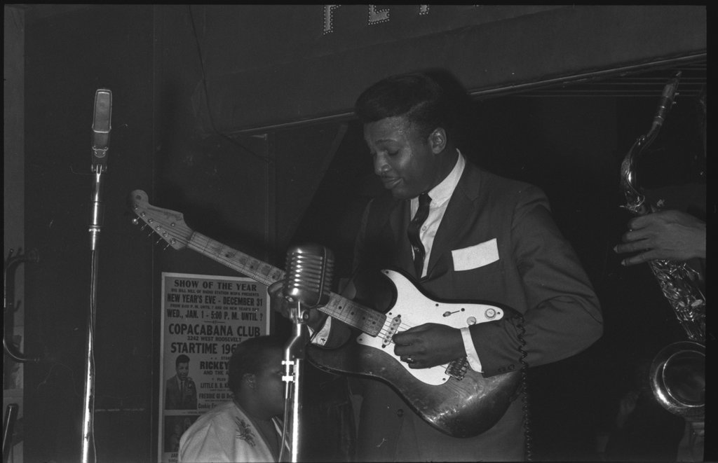 Otis Rush at Pepper's Lounge - Flerlage, Raeburn, 1915-2002
