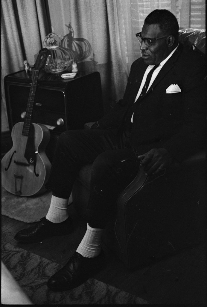 Howlin' Wolf - Flerlage, Raeburn, 1915-2002