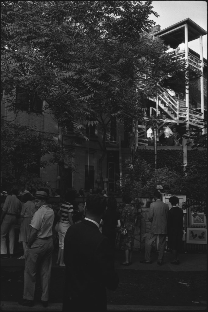 Views of family and friends and  an unidentified art fair - Flerlage, Raeburn, 1915-2002