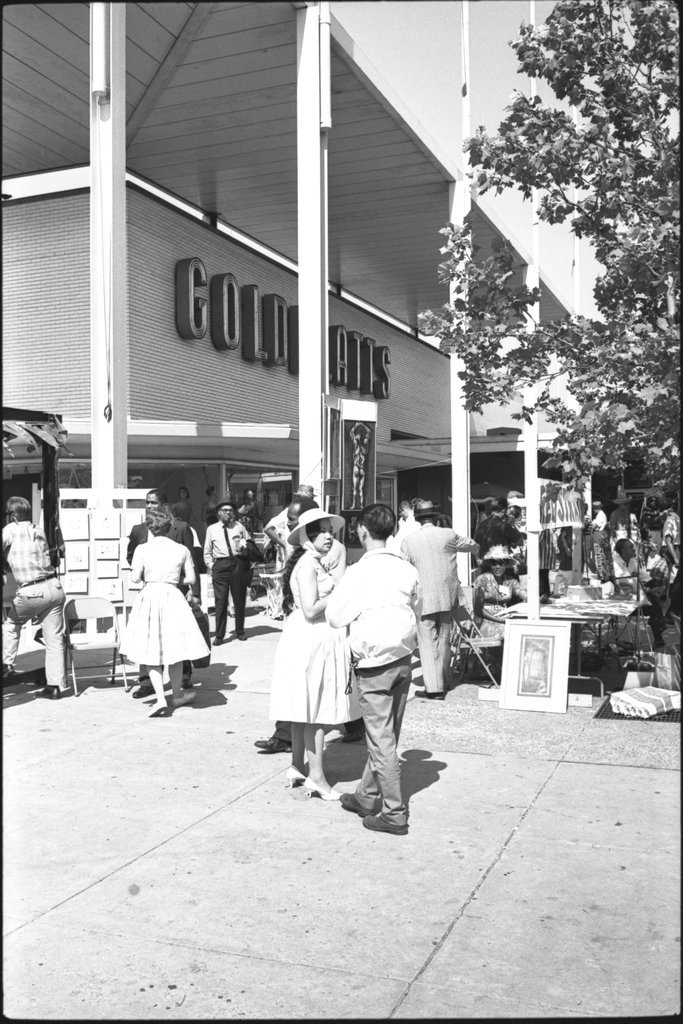 Unidentified art fair - Flerlage, Raeburn, 1915-2002