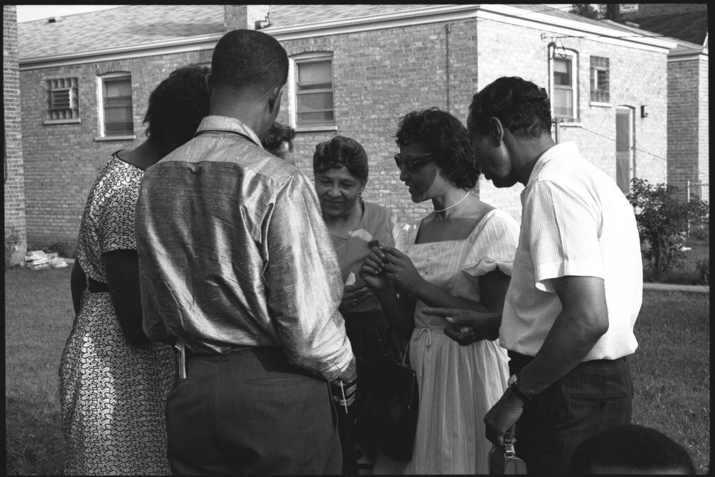 Backyard picnic - Flerlage, Raeburn, 1915-2002