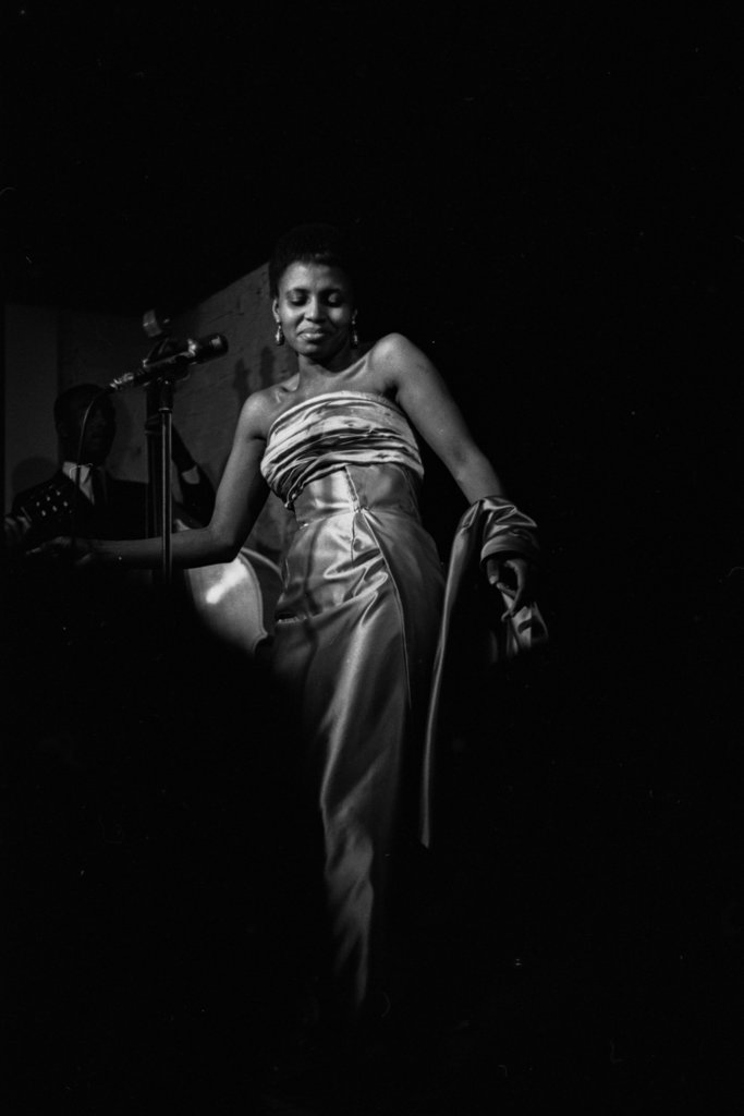 Miriam Makeba - Flerlage, Raeburn, 1915-2002