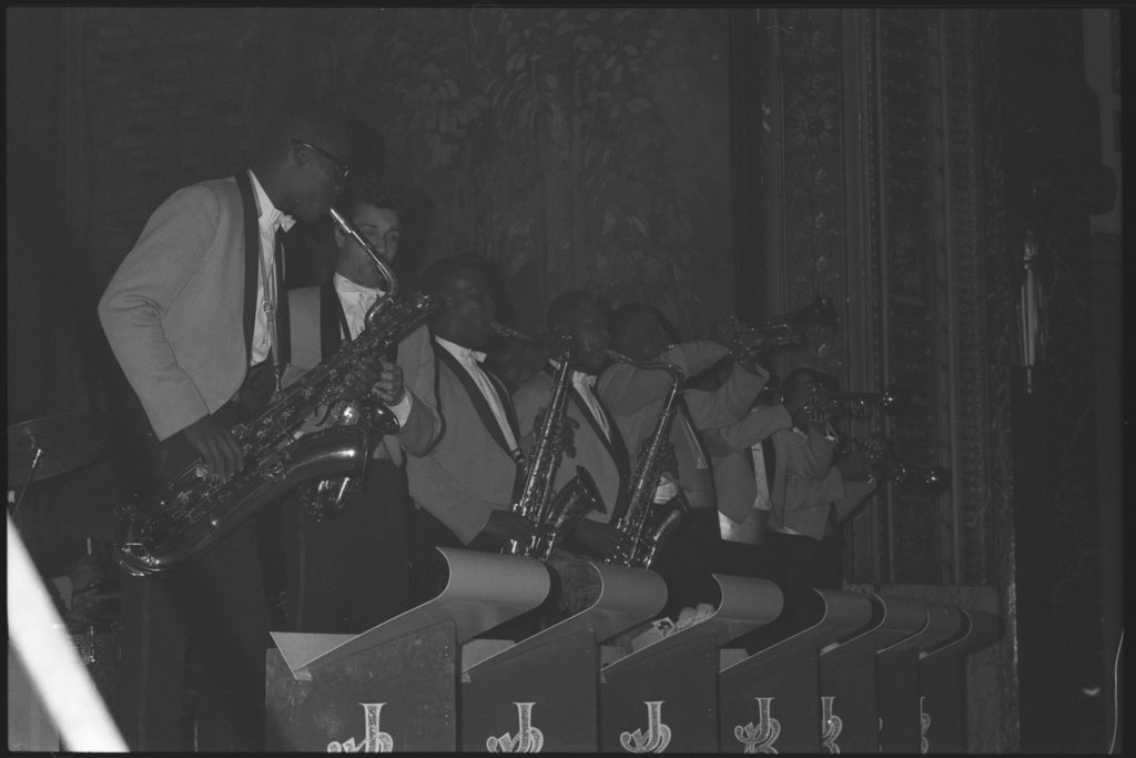 James Brown performance - Flerlage, Raeburn, 1915-2002