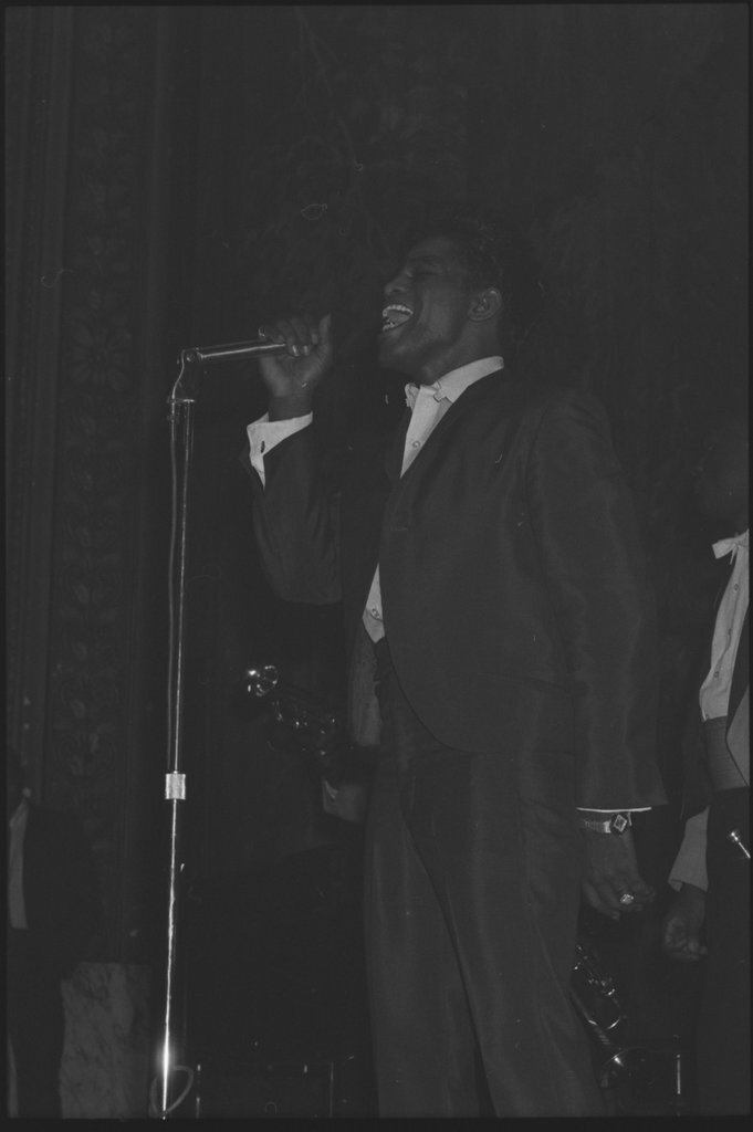 James Brown performance - Flerlage, Raeburn, 1915-2002