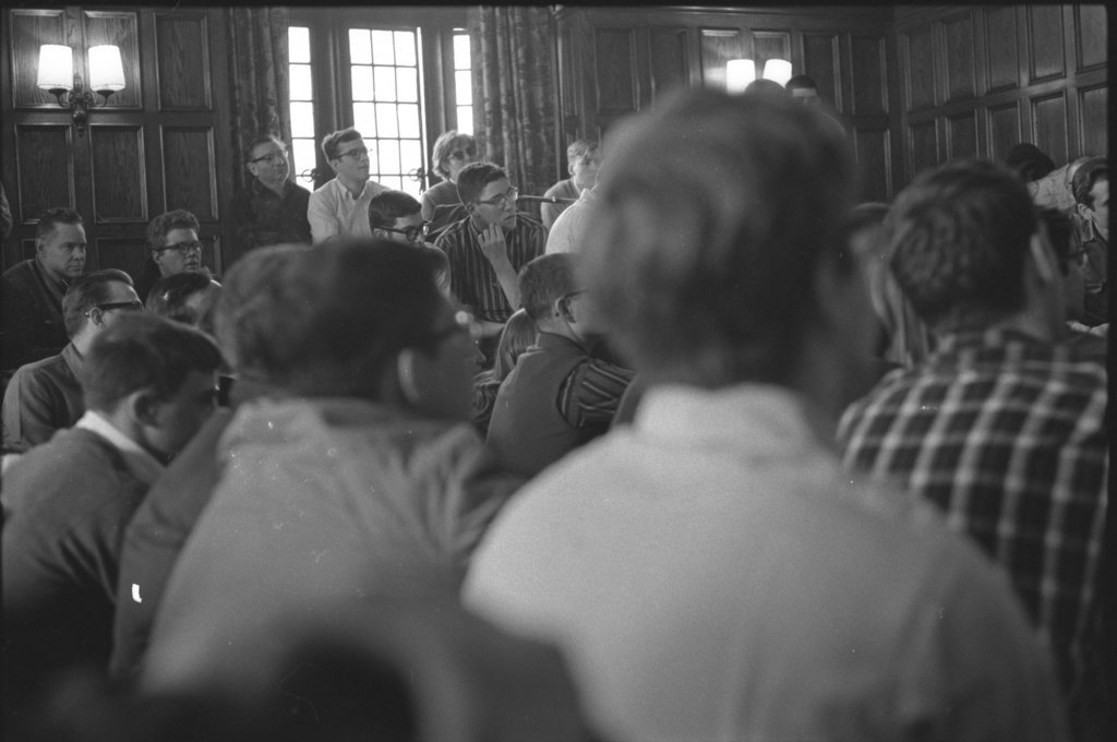 Banjo workshop with Mike Seeger, Dock Boggs, John Cohen, Don Stover, Doc Watson, and Roscoe Holcomb - Flerlage, Raeburn, 1915-2002