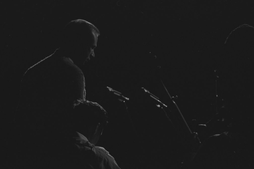 Performers on stage at the Fourth Annual University of Chicago Folk Festival - Flerlage, Raeburn, 1915-2002