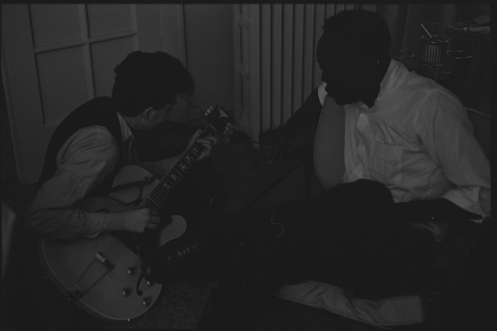 John Lee Hooker Interview - Flerlage, Raeburn, 1915-2002