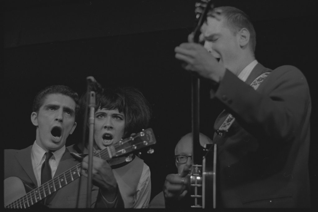 Dave Guard and the Whiskeyhill Singers - Flerlage, Raeburn, 1915-2002