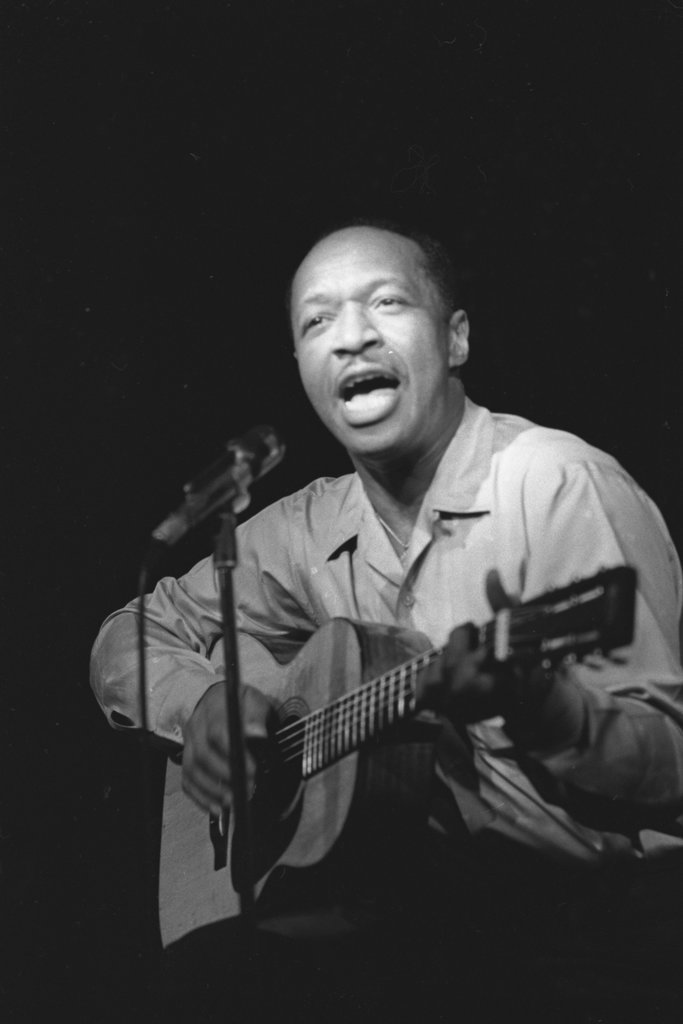 Josh White - Flerlage, Raeburn, 1915-2002