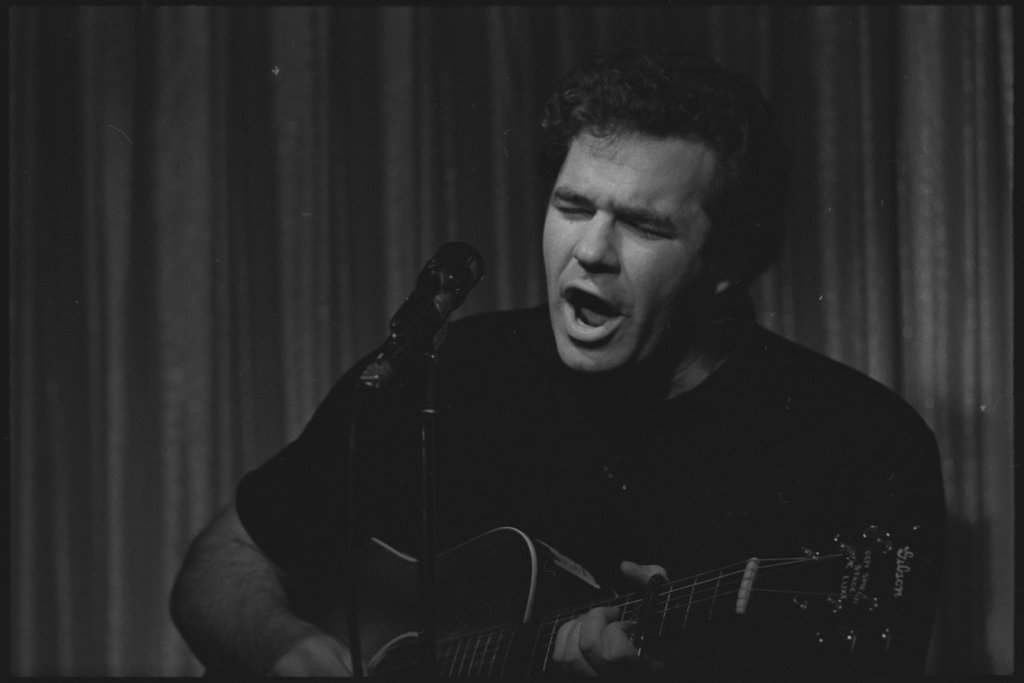 Hoyt Axton - Flerlage, Raeburn, 1915-2002