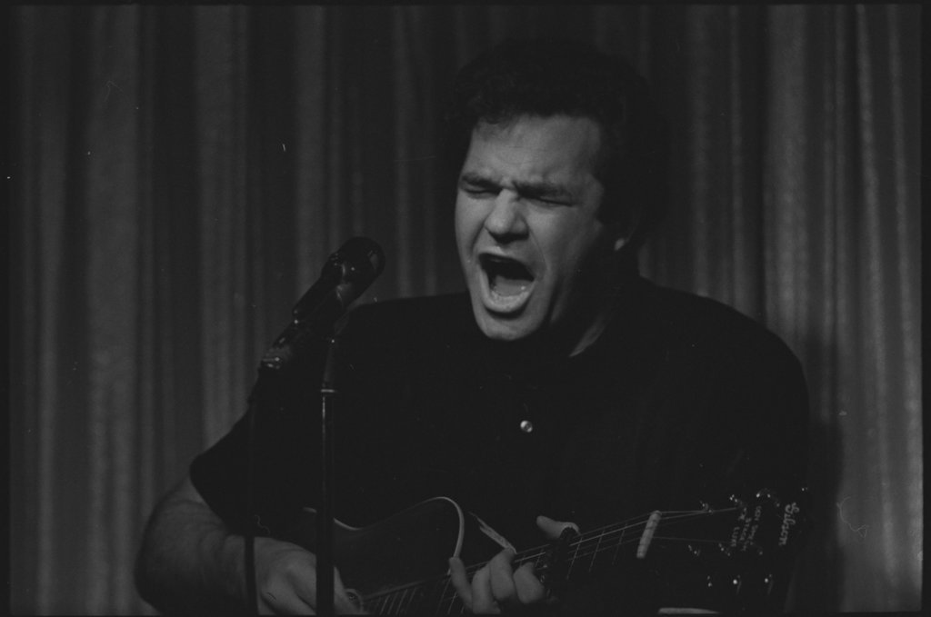 Hoyt Axton - Flerlage, Raeburn, 1915-2002