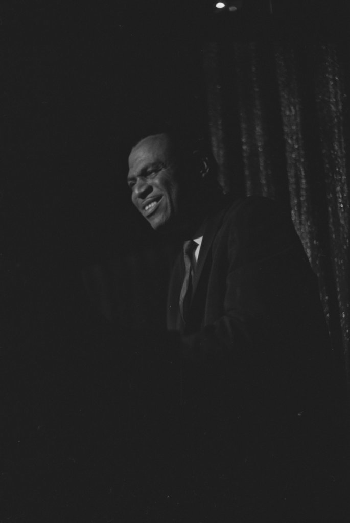 Earl Hines and Vi Redd at Sutherland Room - Flerlage, Raeburn, 1915-2002