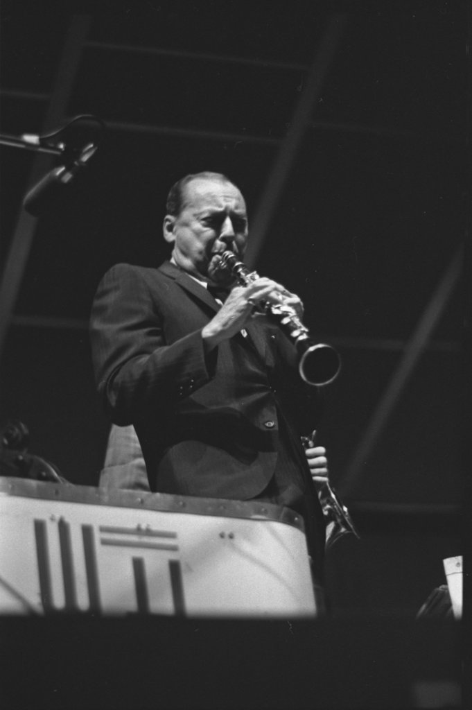 Stan Getz and Astrud Gilberto - Flerlage, Raeburn, 1915-2002