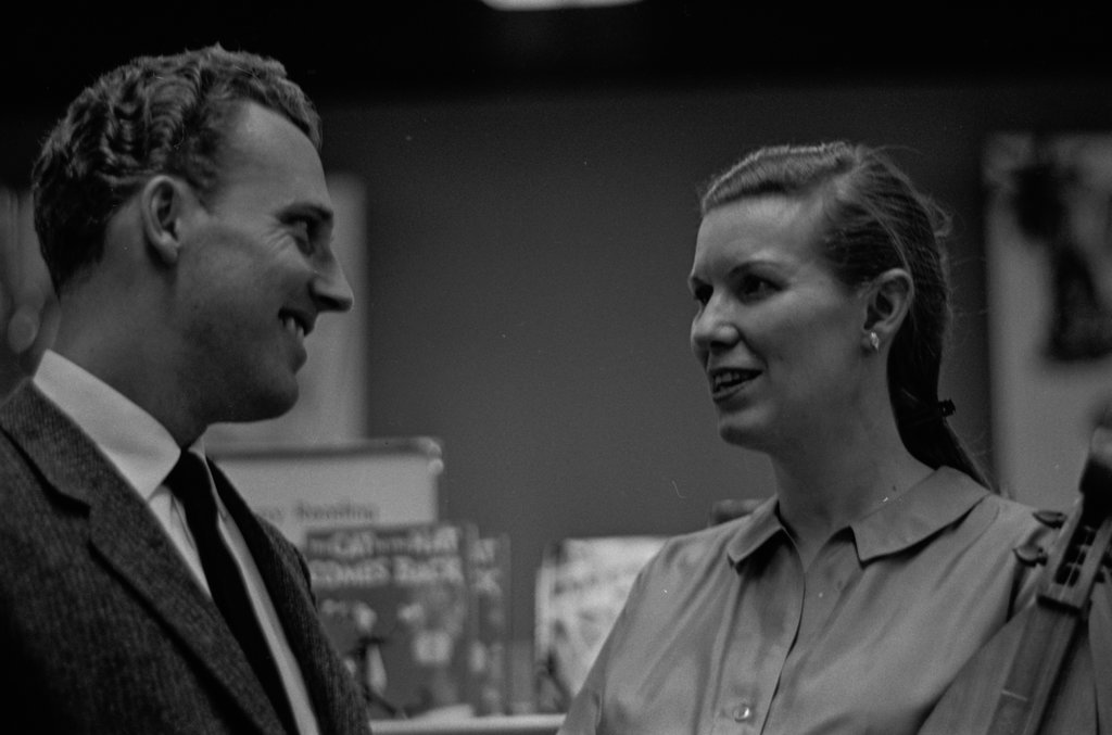 Jean Ritchie and Sandy Paton - Flerlage, Raeburn, 1915-2002