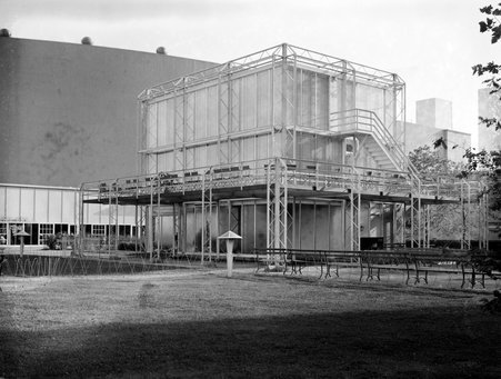 Crystal House, Century of Progress - Trowbridge, Raymond W., 1886-1936
