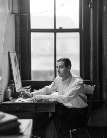 Portrait - Trowbridge, Raymond W., 1886-1936