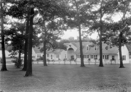 L.E. Meyers Residence - Trowbridge, Raymond W., 1886-1936