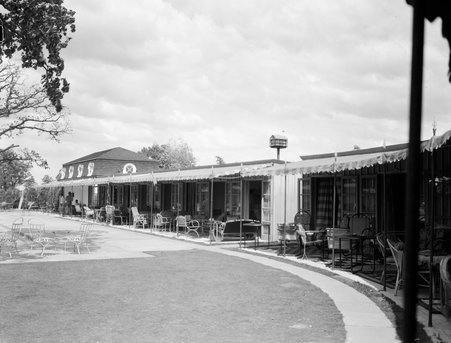 Knollwood Country Club - Trowbridge, Raymond W., 1886-1936